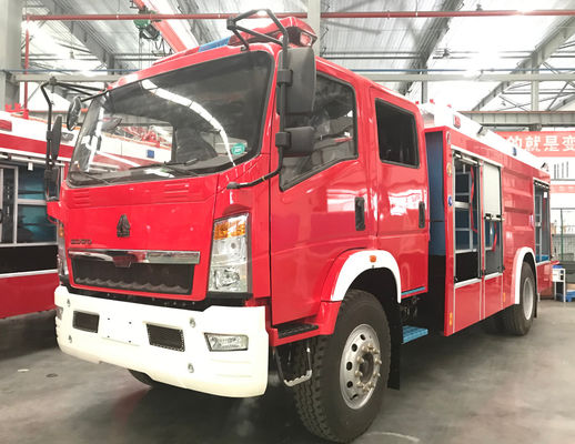 Howo 4 Ton Fire And Rescue Vehicles With Water Foam Multifunctional