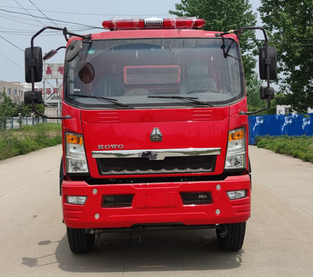 HOWO 118KW Water Rescue Fire Truck 4x2 9000L For Fire Fighting