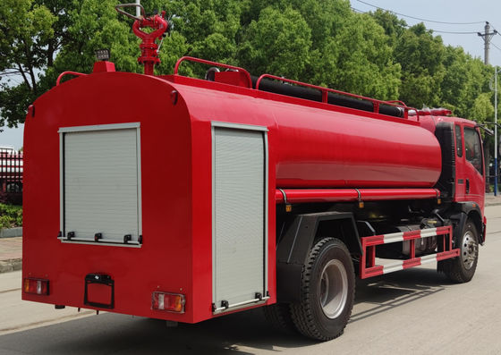 6 Wheeled 140HP Fire Department Rescue Trucks With 8000L Water Capacity