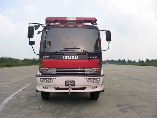 177KW Red Fire Truck , 4x2 Fire Engine Vehicle For Emergency Rescue