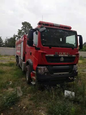 HOWO Wasserbehälter Feuerwehrfahrzeug Quadrat Form individuell Größe