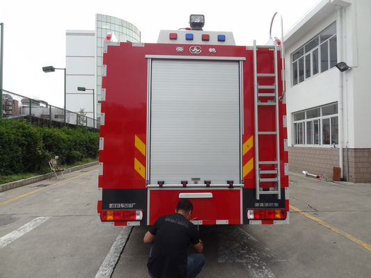 HOWO 10 Wheeled Heavy Duty Fire Truck Red Color With 15000L Foam Tank