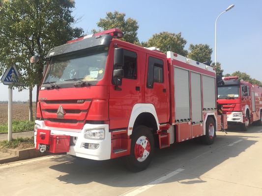Howo Feuerlösch-Licht-Rettungs-Feuerwehrauto 228KW 4x2 mit 5-Tonnen-Kran